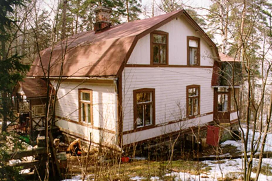 Tuurholmanpolku 6