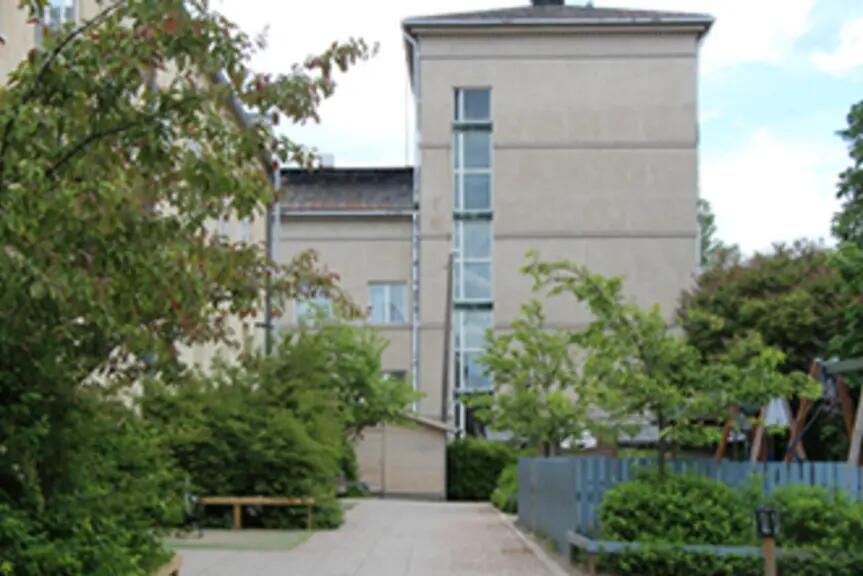 Päiväkoti Alun piha ja rakennus