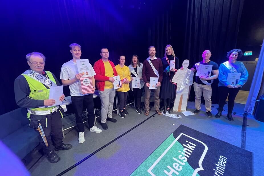 Abishowssa palkitut henkilökunnan edustajat